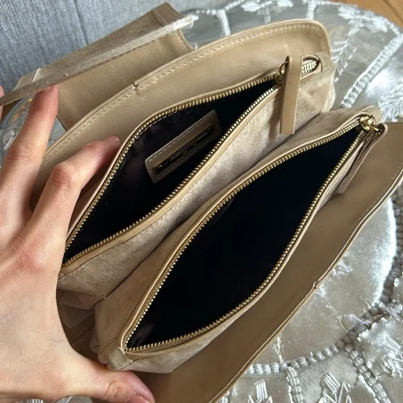 Giuseppe’s Zotti vintage beige green jeweled suede clutch - Picture 5 of 11